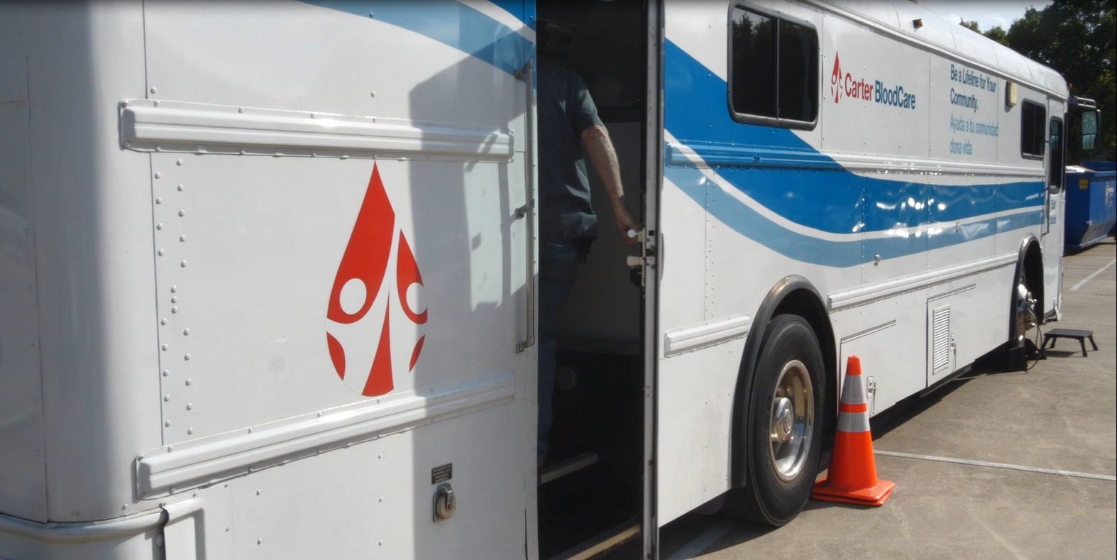 Mobile Blood Drive 2:37 B-Roll